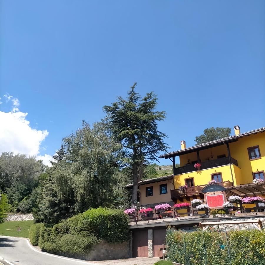 La Maison Du Bon Megnadzo - Chambres d’hôtes Doues