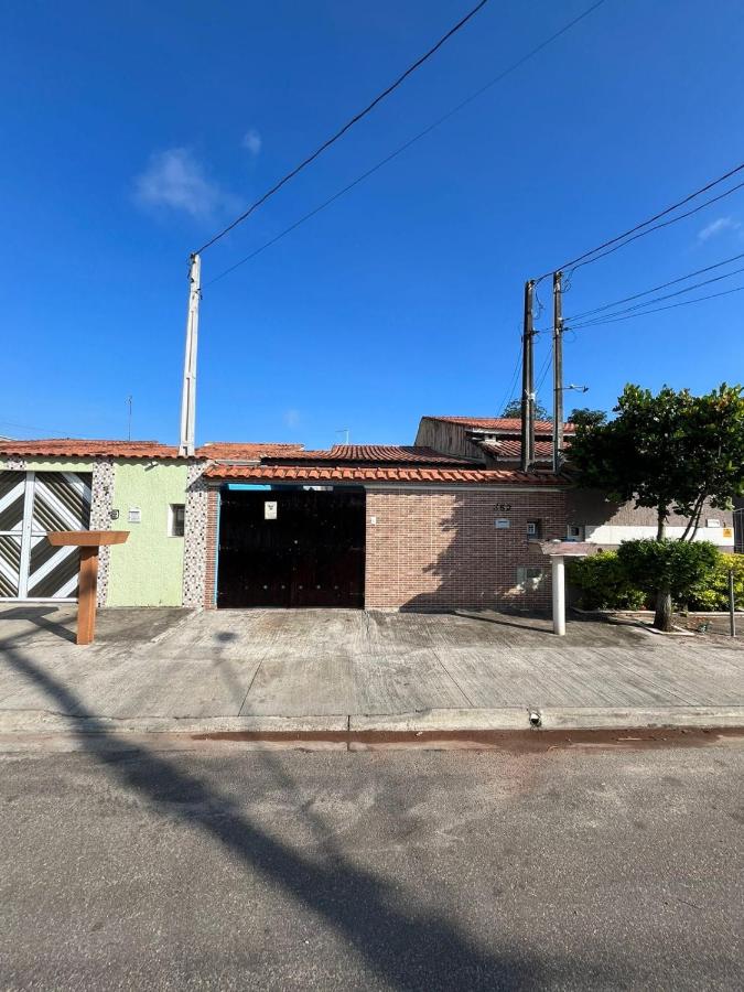 Casa na praia 900m do mar - Chambres d’hôtes Peruíbe