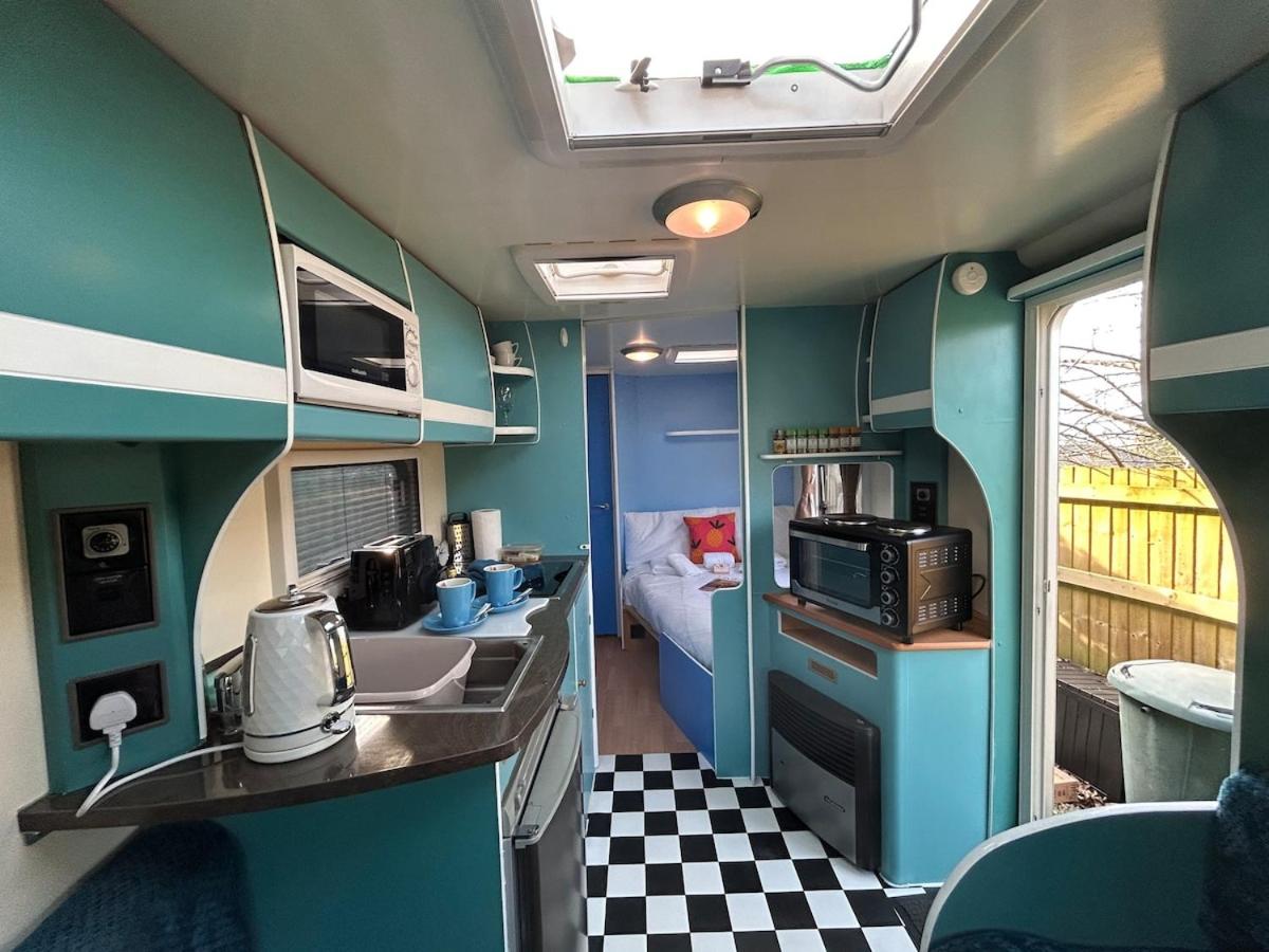 The Cosy Camper by MaisonPro - B&B