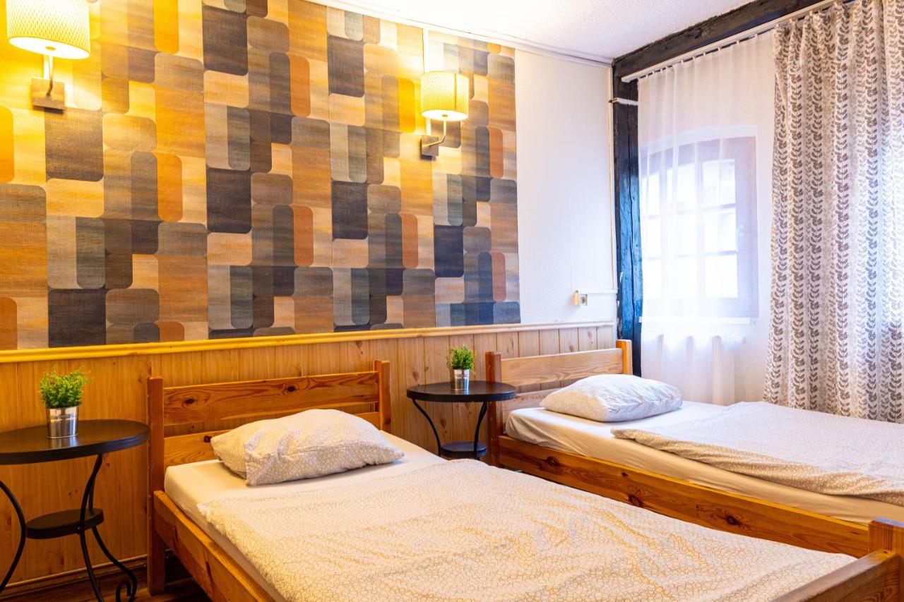 Hostel Orange