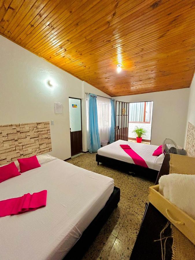 Camera Familiare con Bagno Privato