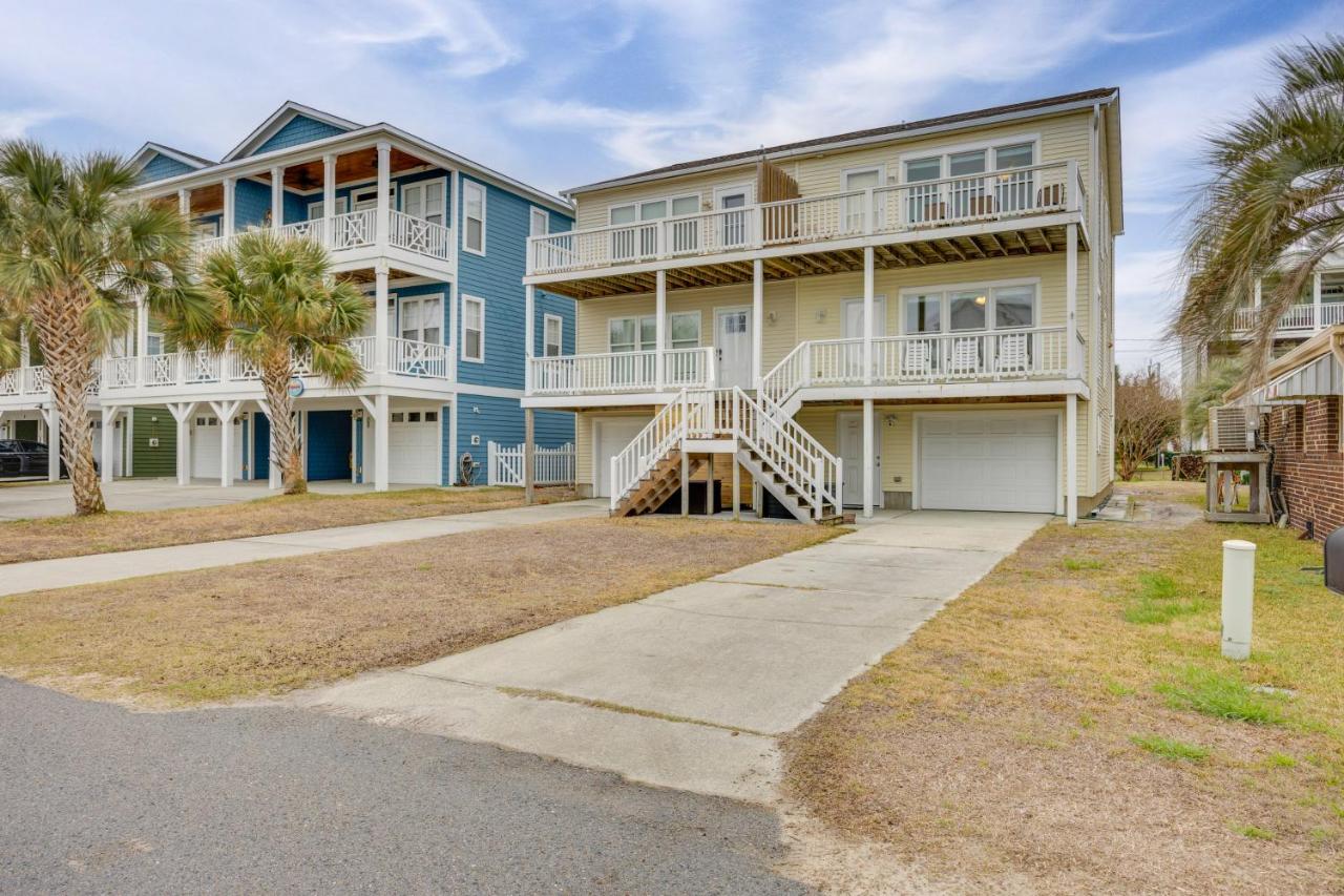 Walk to Shore: Multi-Deck Townhome in Kure Beach! - B&B Kure Beach