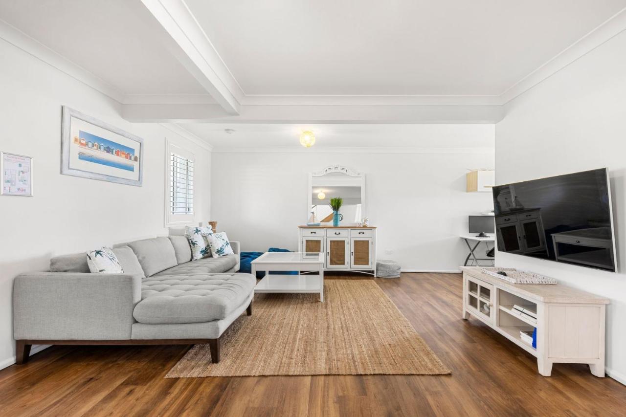 Just Beachy Pet Friendly 4 Mins Walk to Beach - B&B