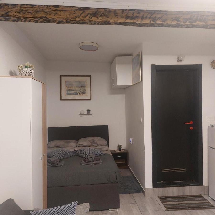 Apartma Romeo - B&B Pirano