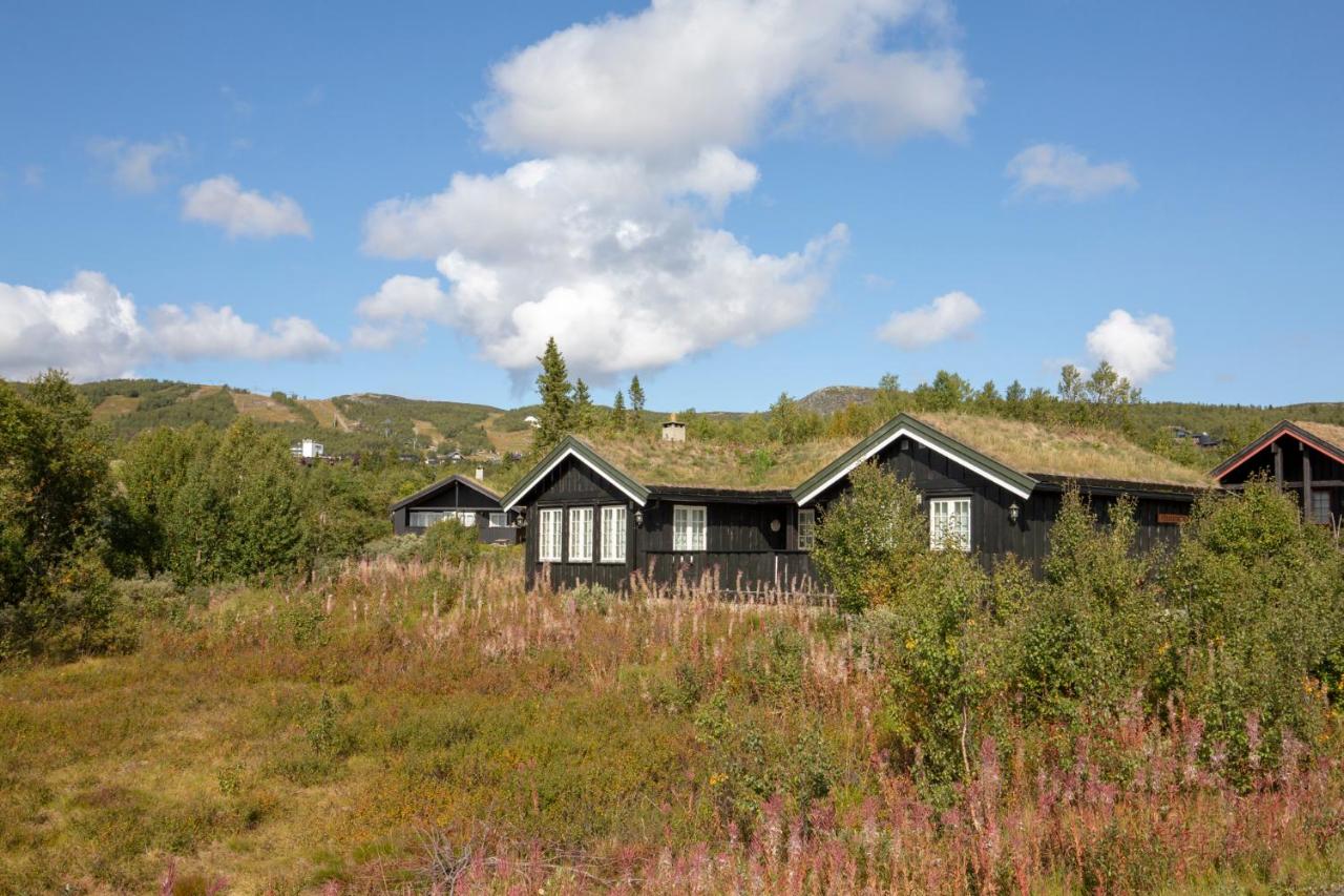 Family-Friendly Cabin with Stunning Outdoor Access - B&B