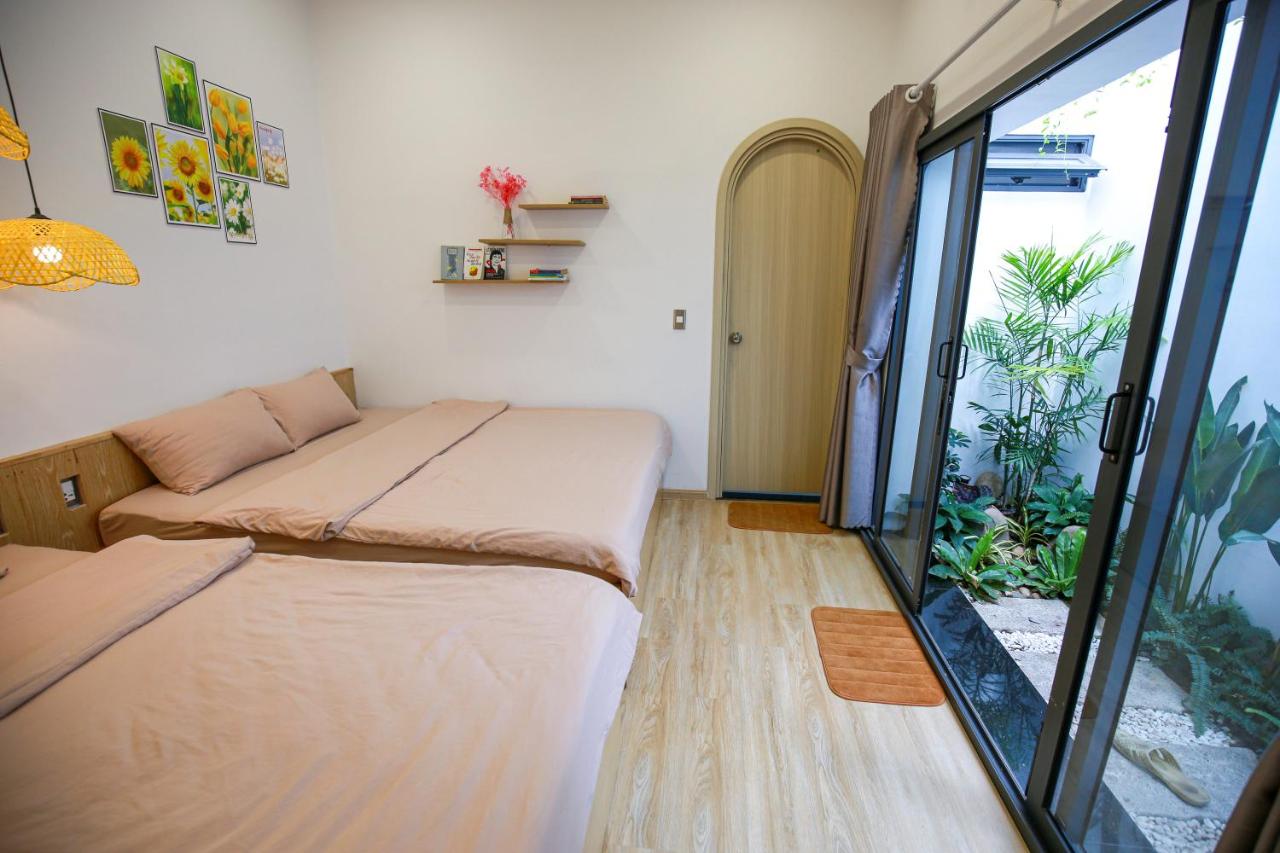 Twin Room with Private Bathroom