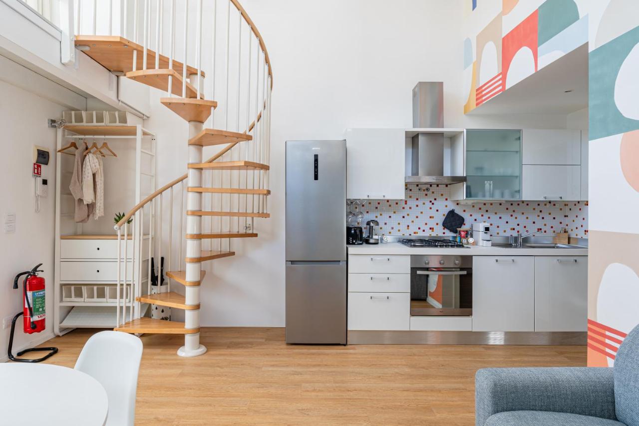 Loft Pineta Dannunziana - 2 camere - 2 bagni - self check-in - B&B Pescara