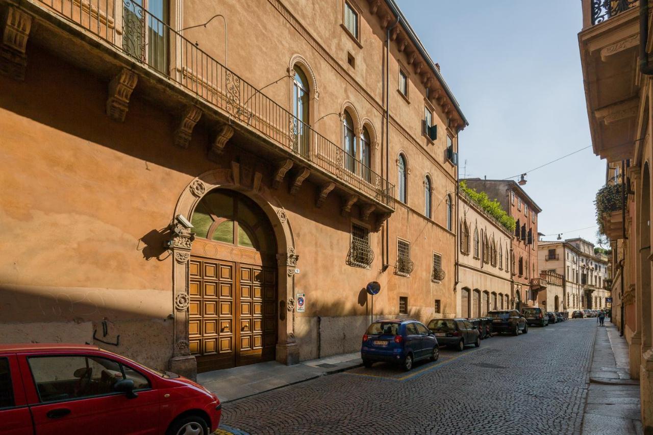 Leoncino 9 city apartment - Ferienwohnung Verona