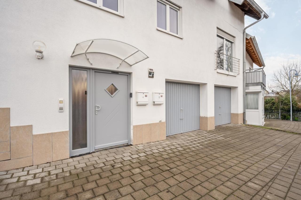 Haven Apartments Laupheim City WLAN Parkplatz Terrasse Balkon - Bed and Breakfast
