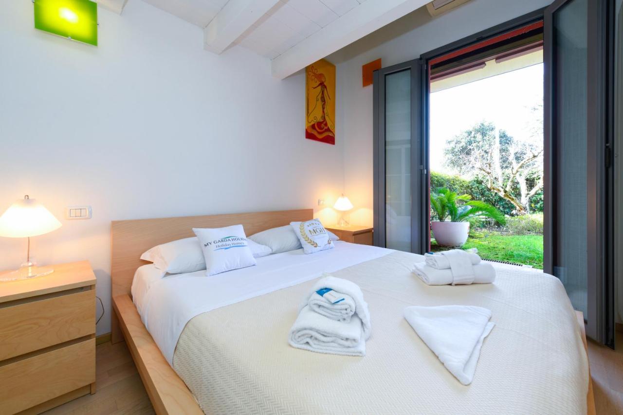 Family Two-Bedroom Apartment with View