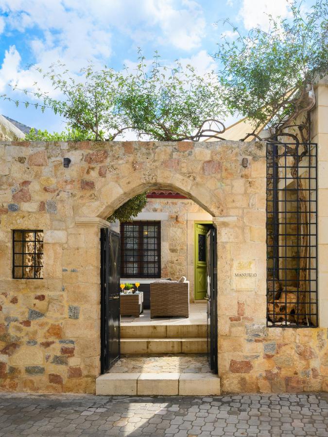 Manuelo Relaxing Villa - B&B Khersónisos