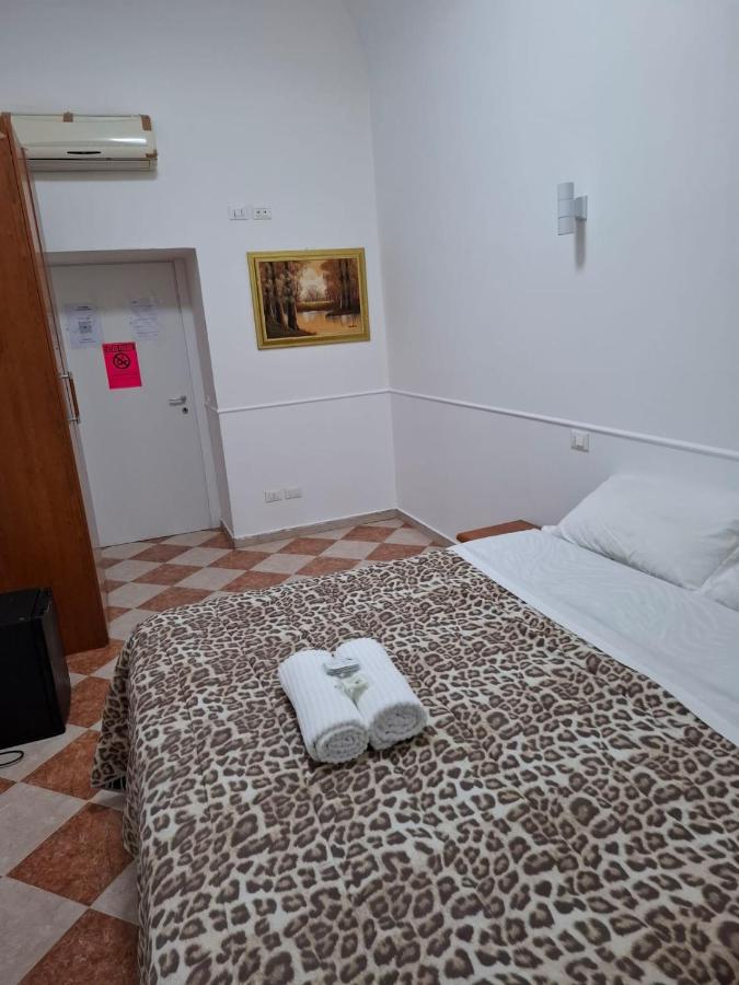 AFFITTACAMERe ROME PALACE - B&B Rome