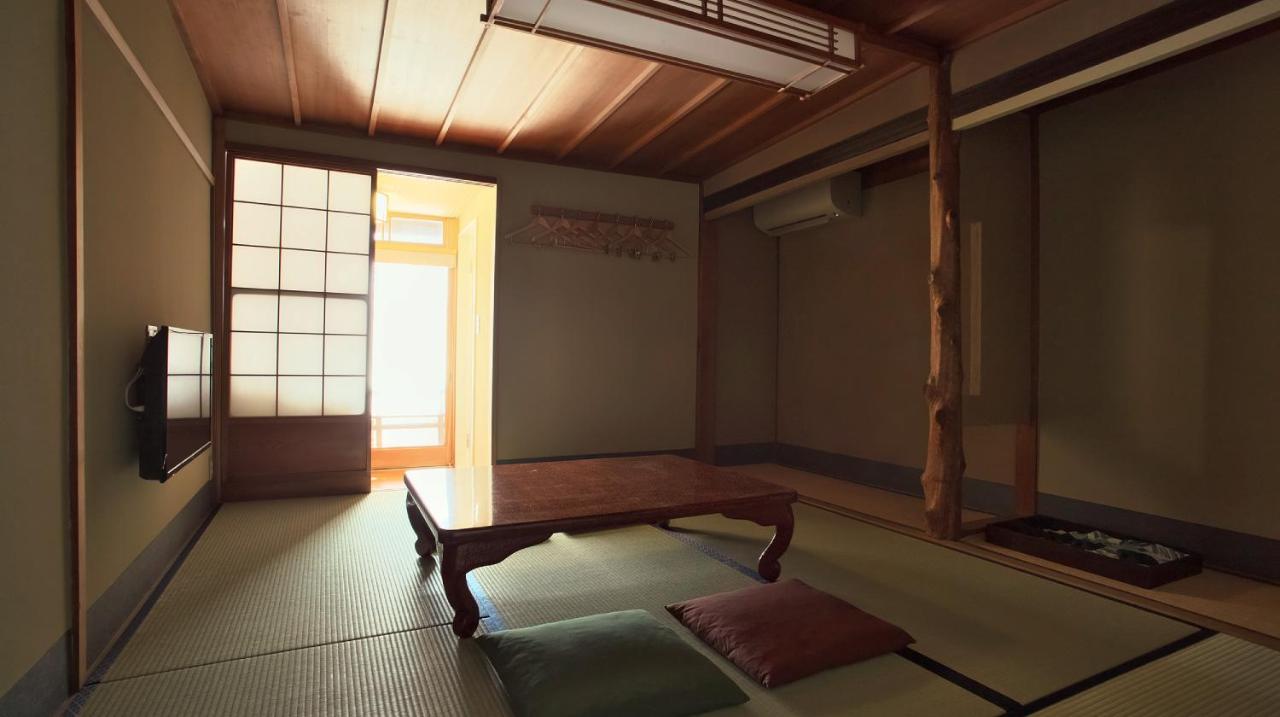 Japanese-Style Quadruple Room