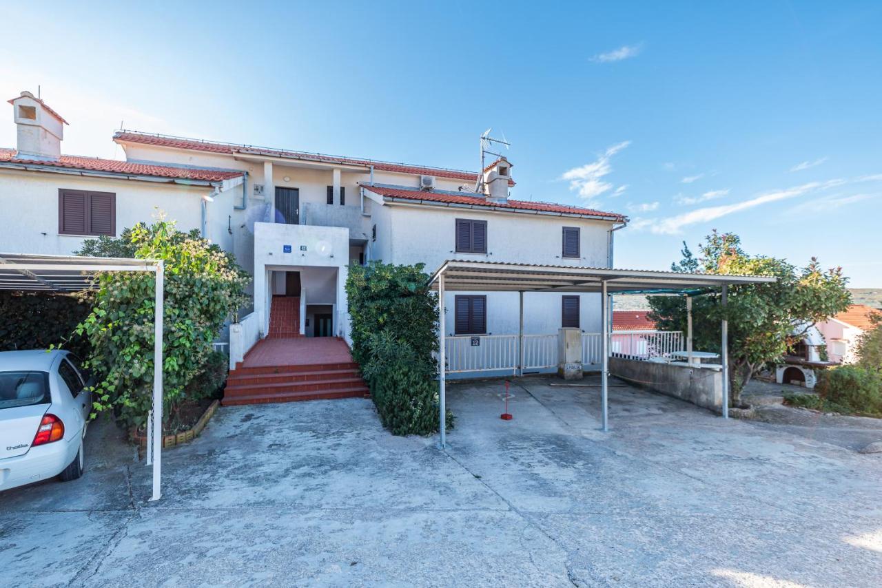 Biserka 2 with stunning sea view - B&B