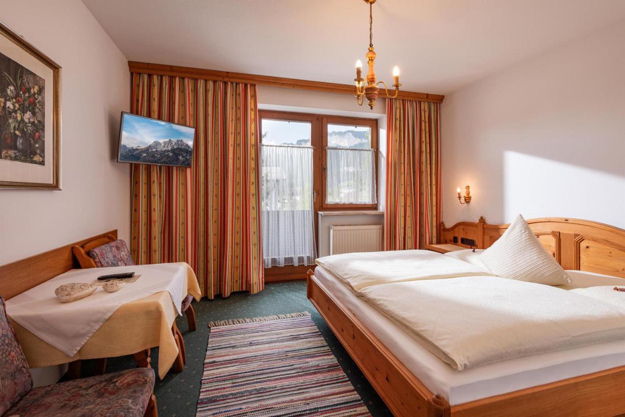 Standard Double Room with Shower