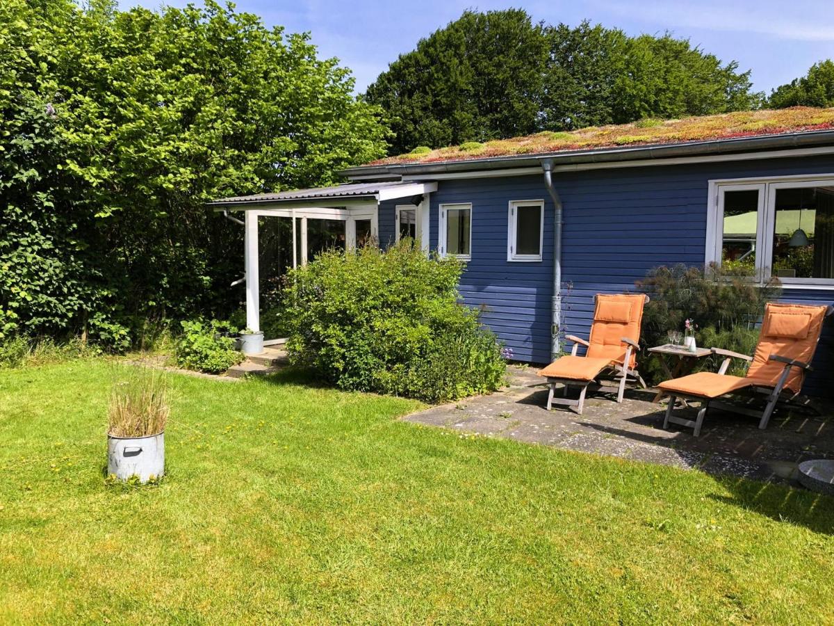 Blaue Pause - Hygge-Häuschen mit Garten und Kamin - B&B Langballig