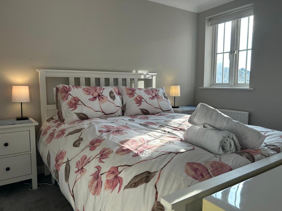 City Retreat King & Double with Parking - B&B