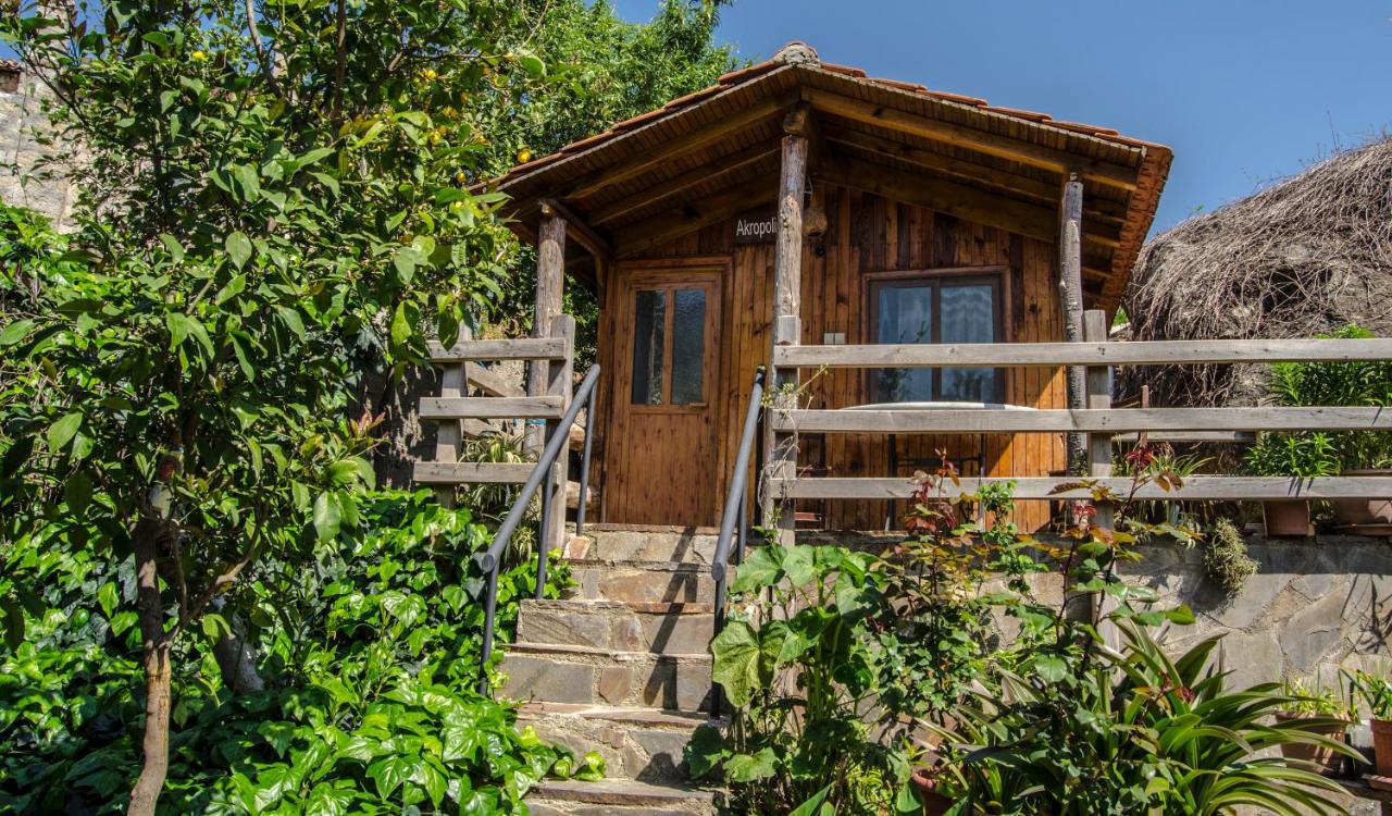 Small Bungalow with Garden View