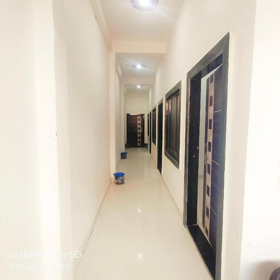 Krishna guest House - B&B