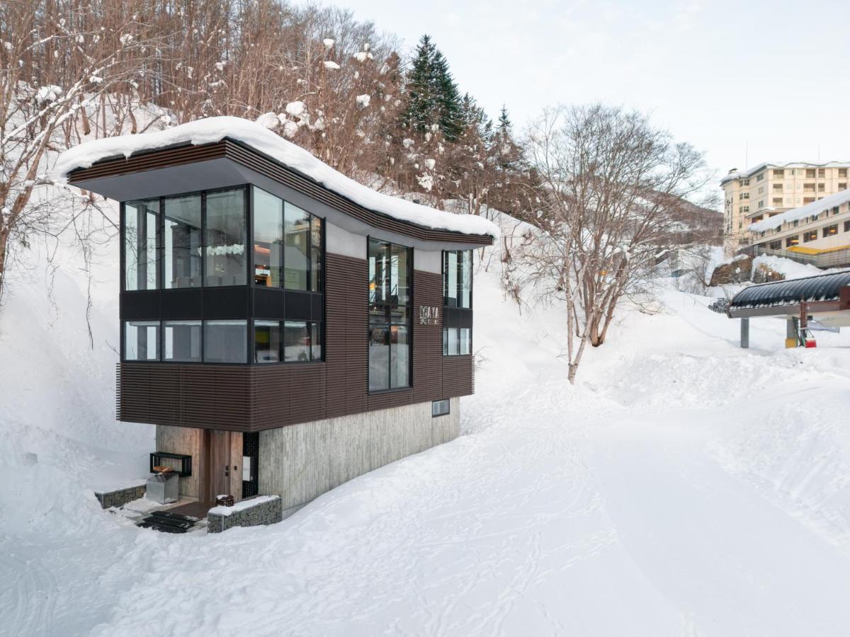 Villa B