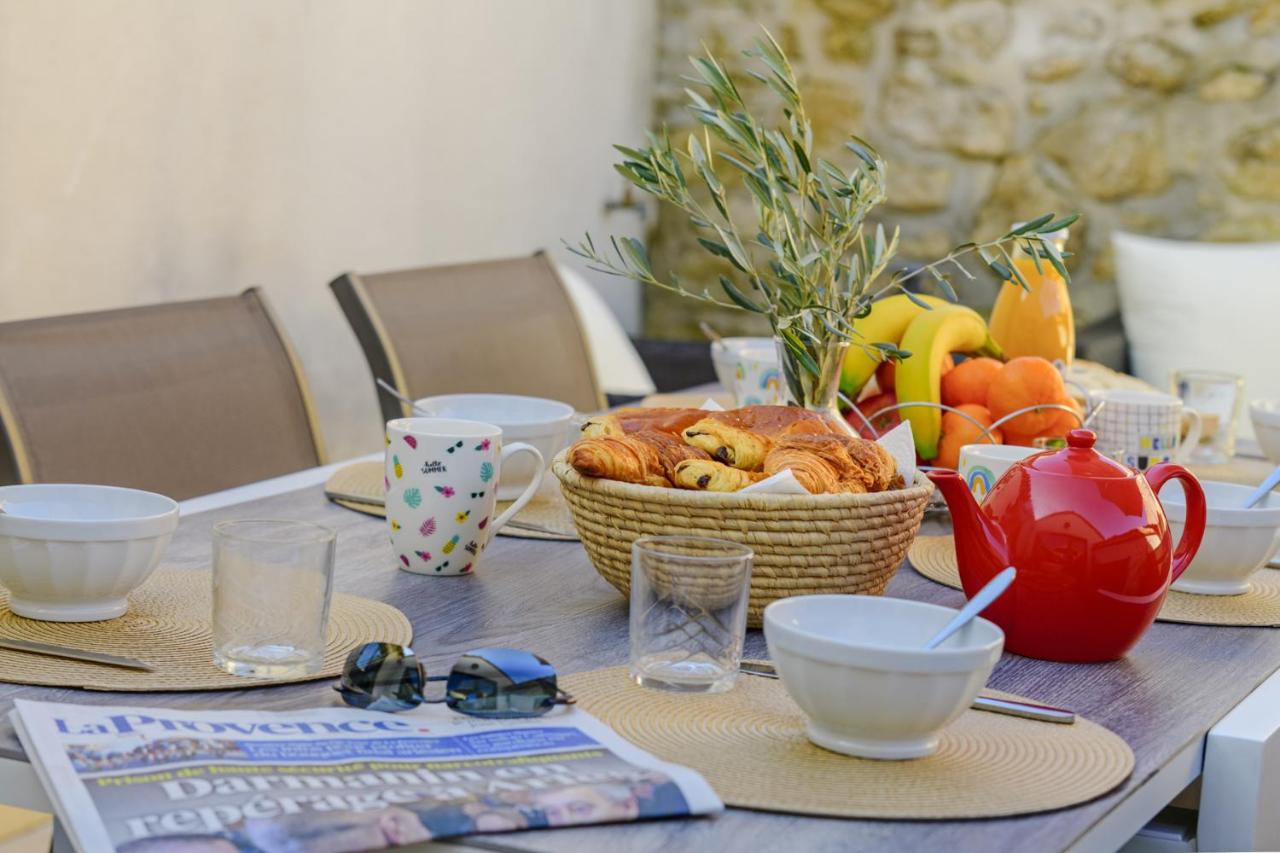 Le Louzoane - Bed and Breakfast Maussane-les-Alpilles