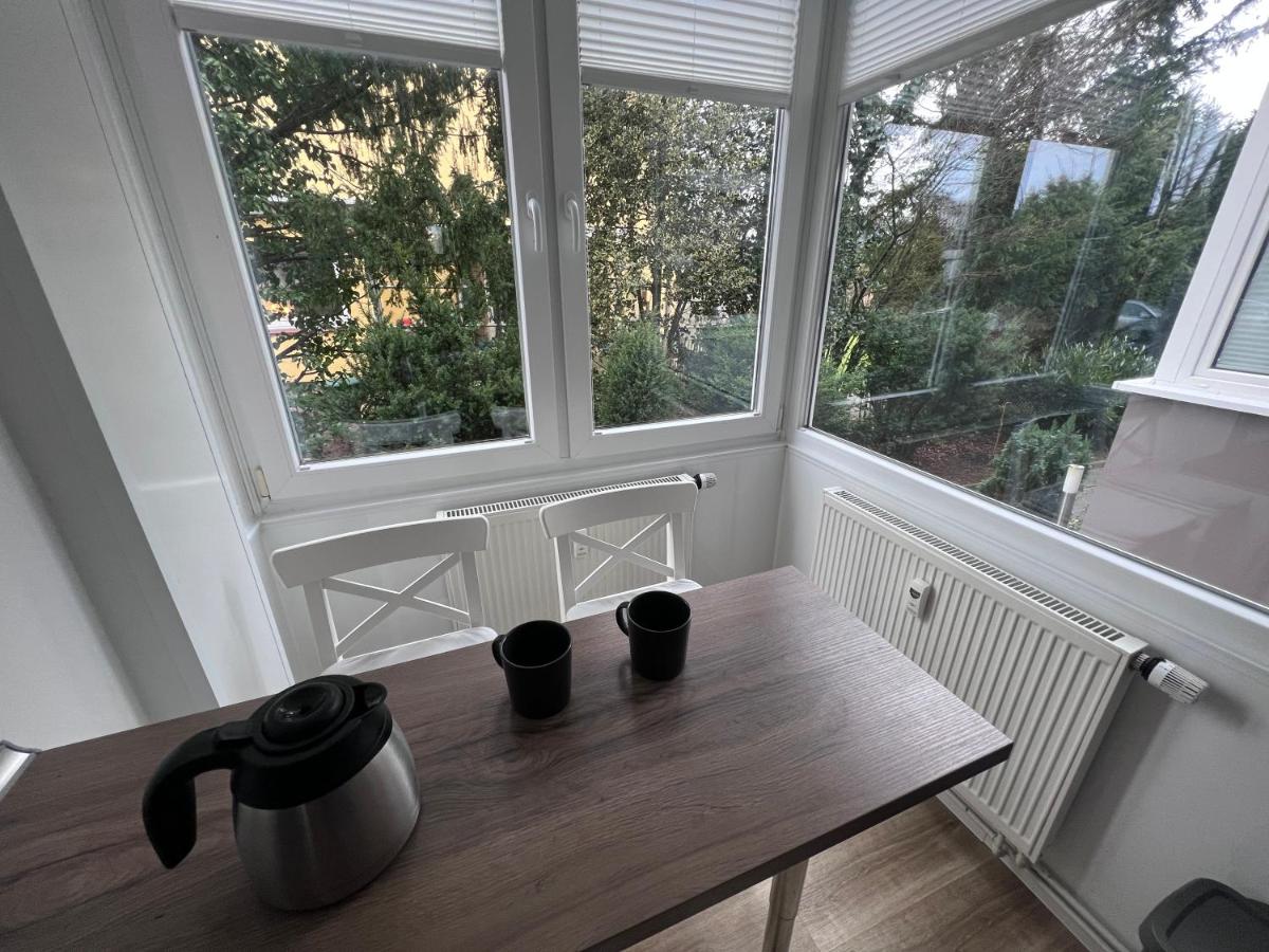 Port18 - Exklusives Zwei-Zimmer-Apartment am Park - B&B