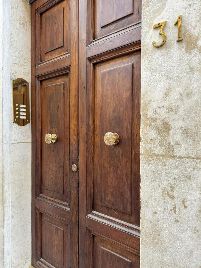 JHHIT - San Pietro First Suite - B&B