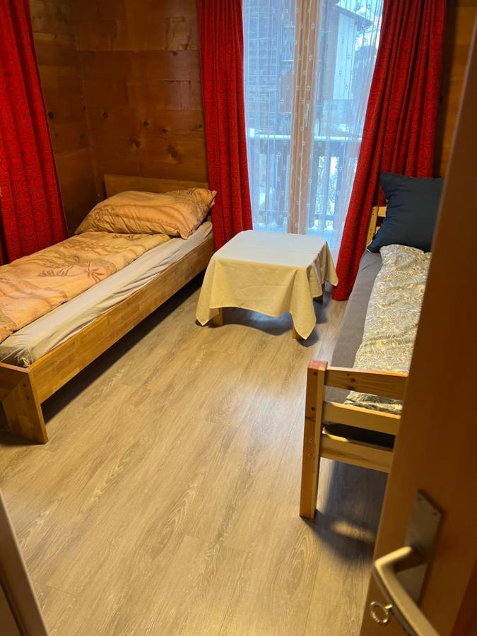 Alpen Rose 3 Wohnungen - B&B Sankt Niklaus