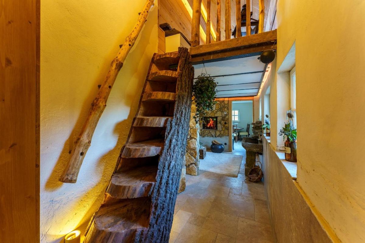 Uriges Landhaus in der Natur - B&B