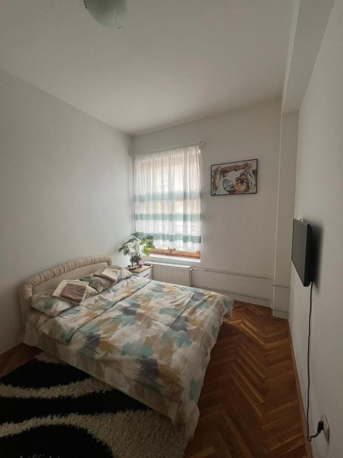 Apartman Centropolis - B&B