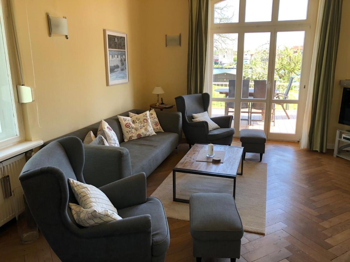 Apartamento de 2 dormitorios con vistas al lago