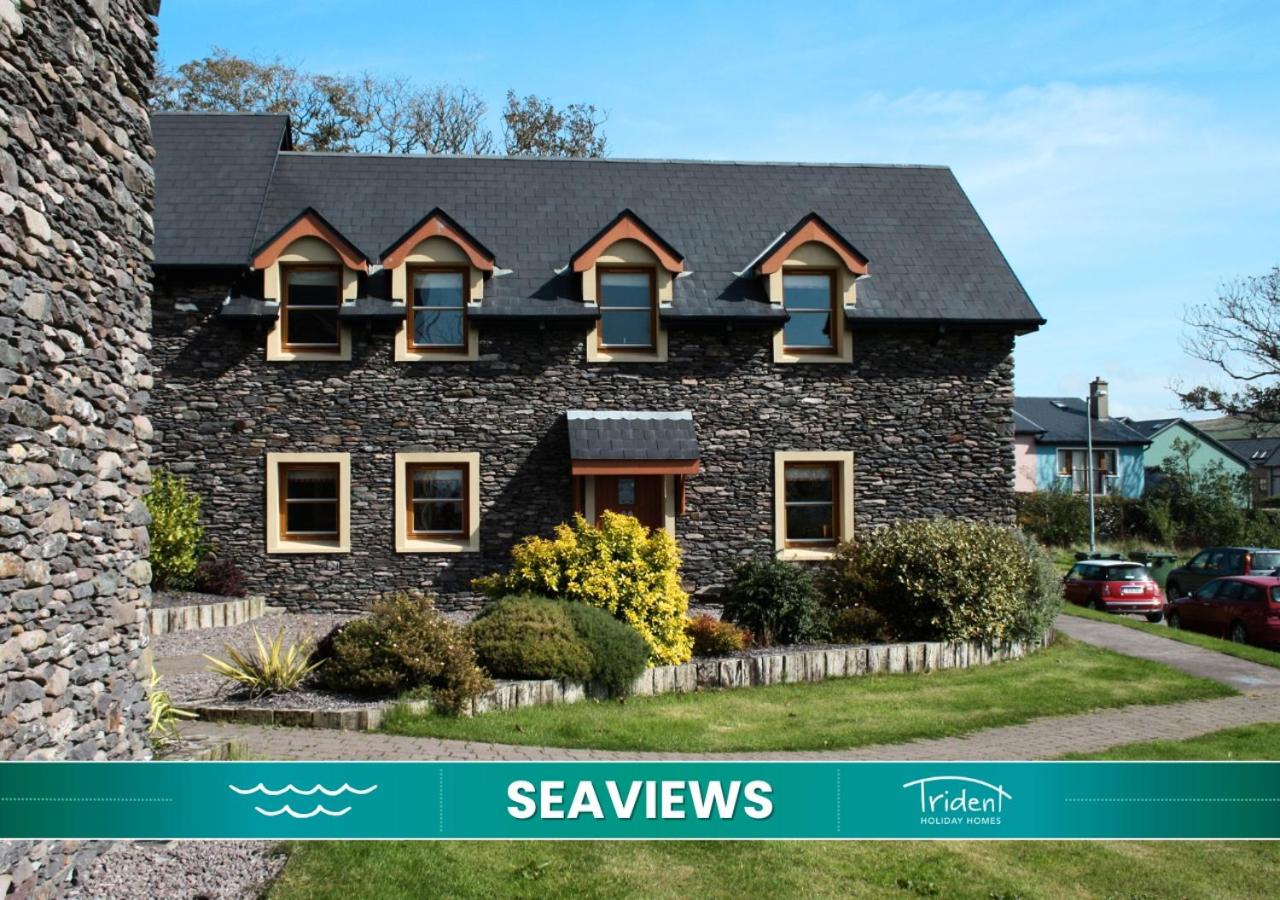 Dingle Courtyard Cottages - 3 Bed NO 12 by Trident Holiday Homes - B&B