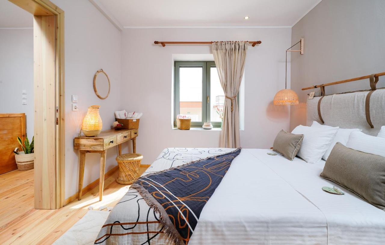 Deluxe One-Bedroom Apartment with City View