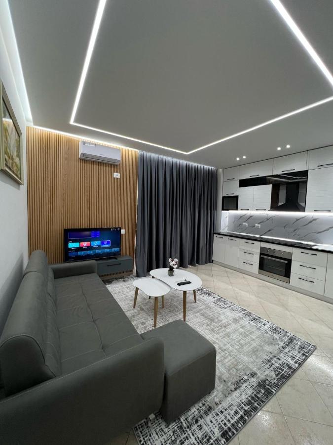 Rajli's Apartments - B&B Durrës