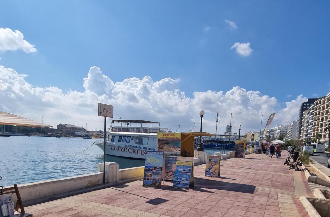 Bright and Cozy Two-Bedroom Apartment Near Sliema Promenade - B&B Sliema