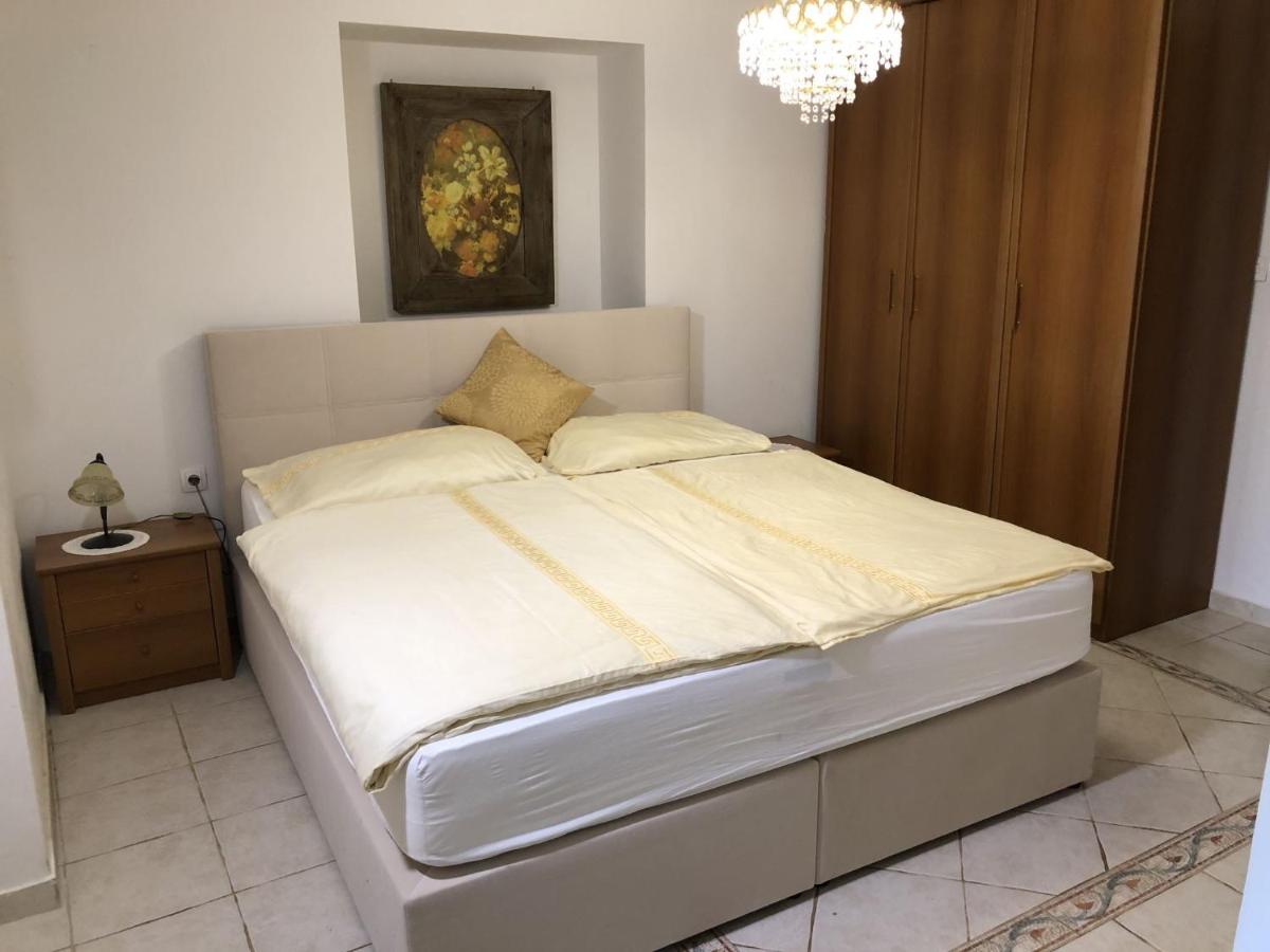One-Bedroom Apartment with Terrace