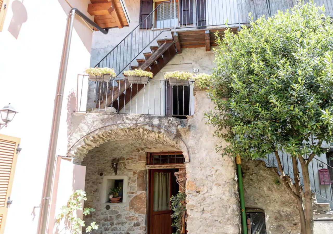 Casa del Borgo: appartamento immerso nel verde A/C - B&B