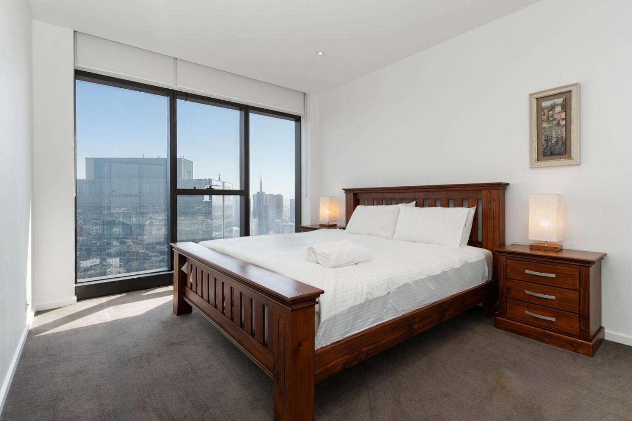 Sky Pool 2 Bedroom Next to Crown in Prima Tower - B&B Melbourne