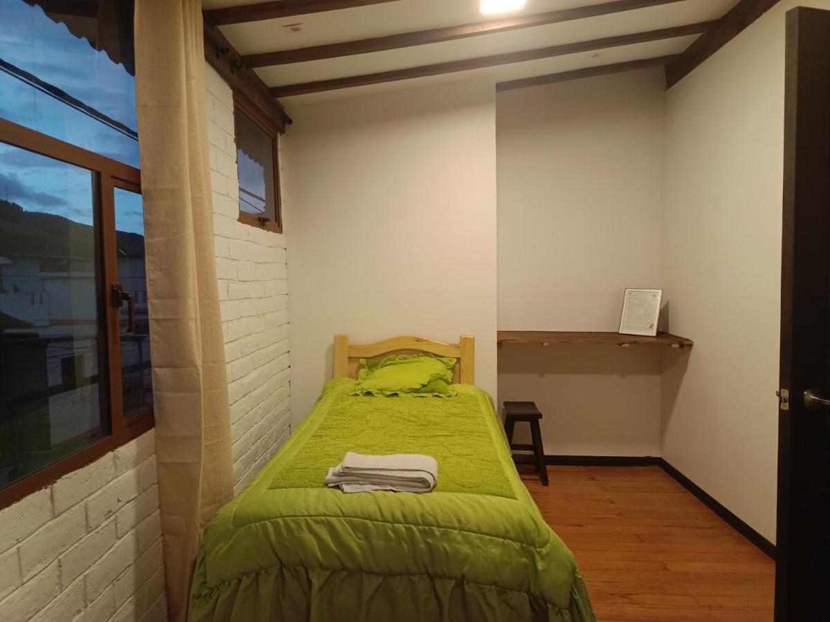 Twin Room with Private Bathroom