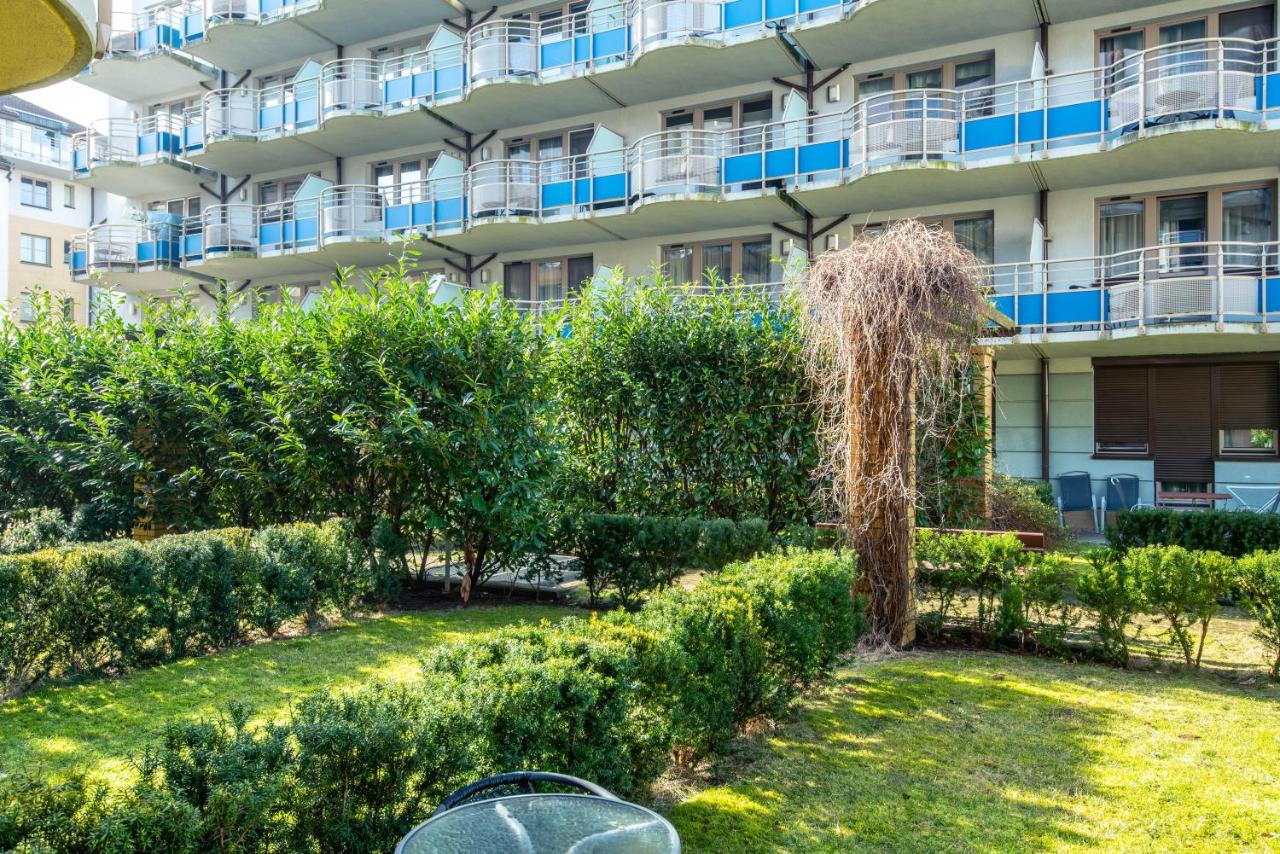 Apartamenty Zdrojowa 18 Studio z ogródkiem - Apartamenty na Wyspie - Chambres d'hôtes Świnoujście