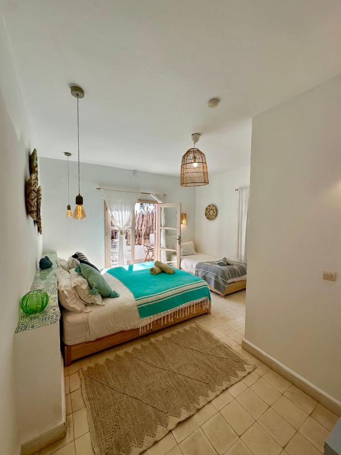 Habitación Triple con terraza