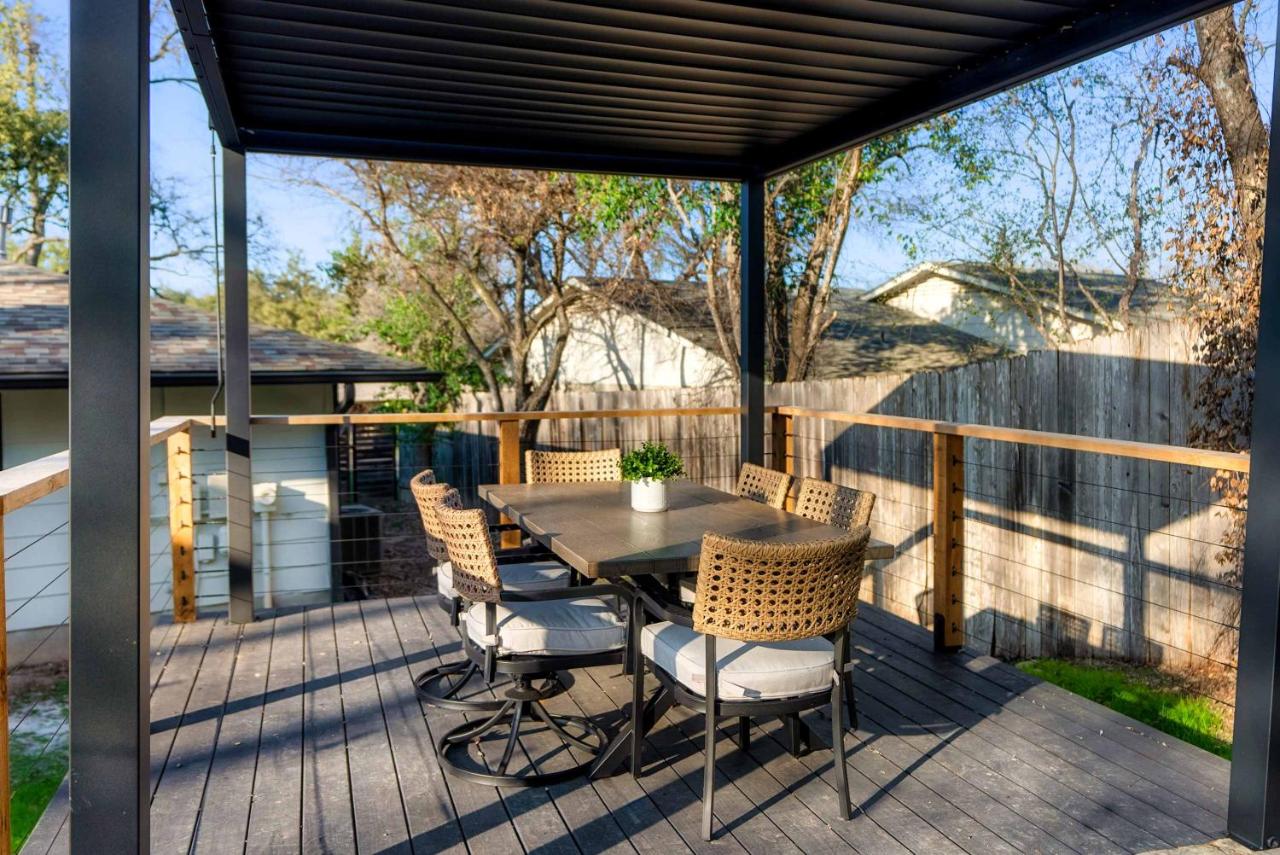 Luxury Zilker Home Pool Hot Tub and 2 Kitchens - Ferienwohnung Austin