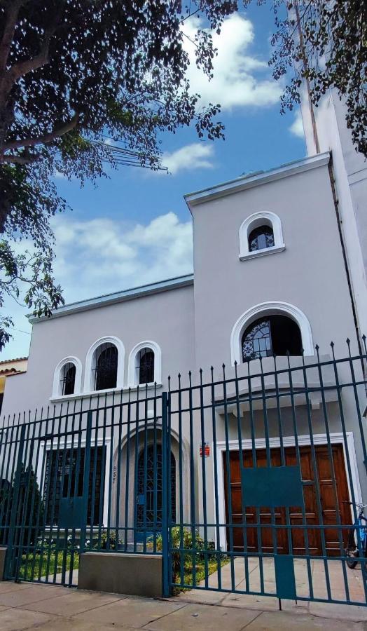 Acacias 2 - Bed and Breakfast Lima