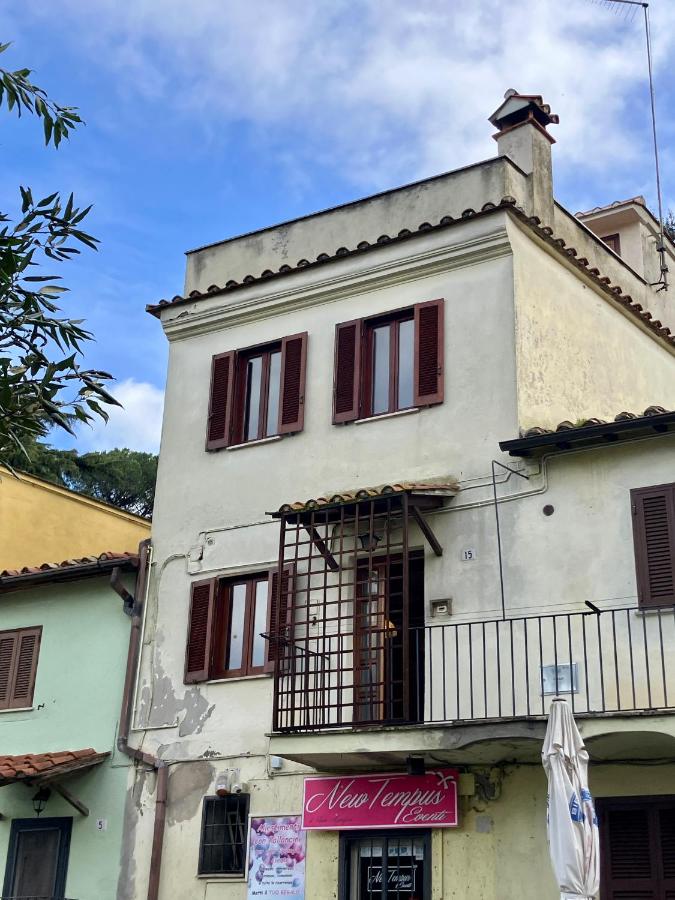 Casina Bella Vista - Francigena e Autodromo Vallelunga 1BD 1BH - Bed and Breakfast
