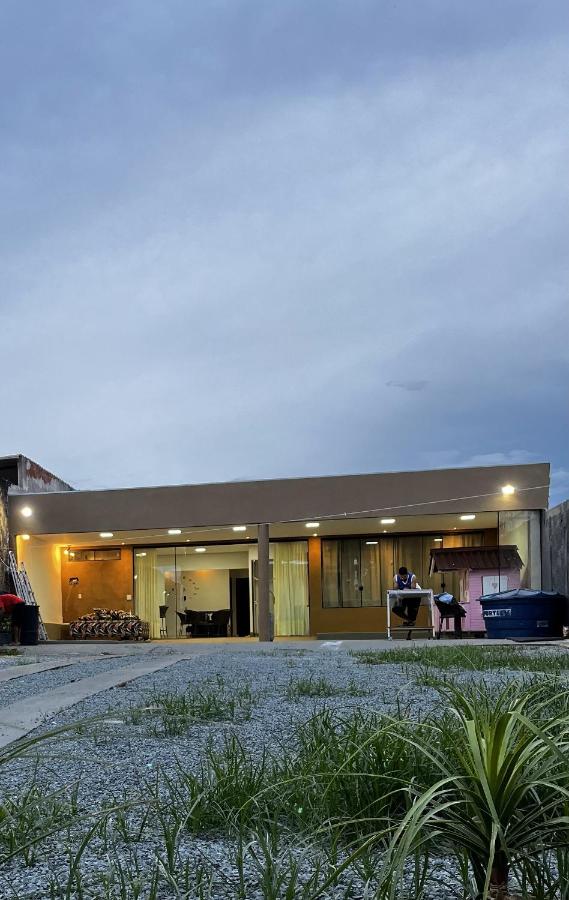 Sua casa em Brasília! - B&B