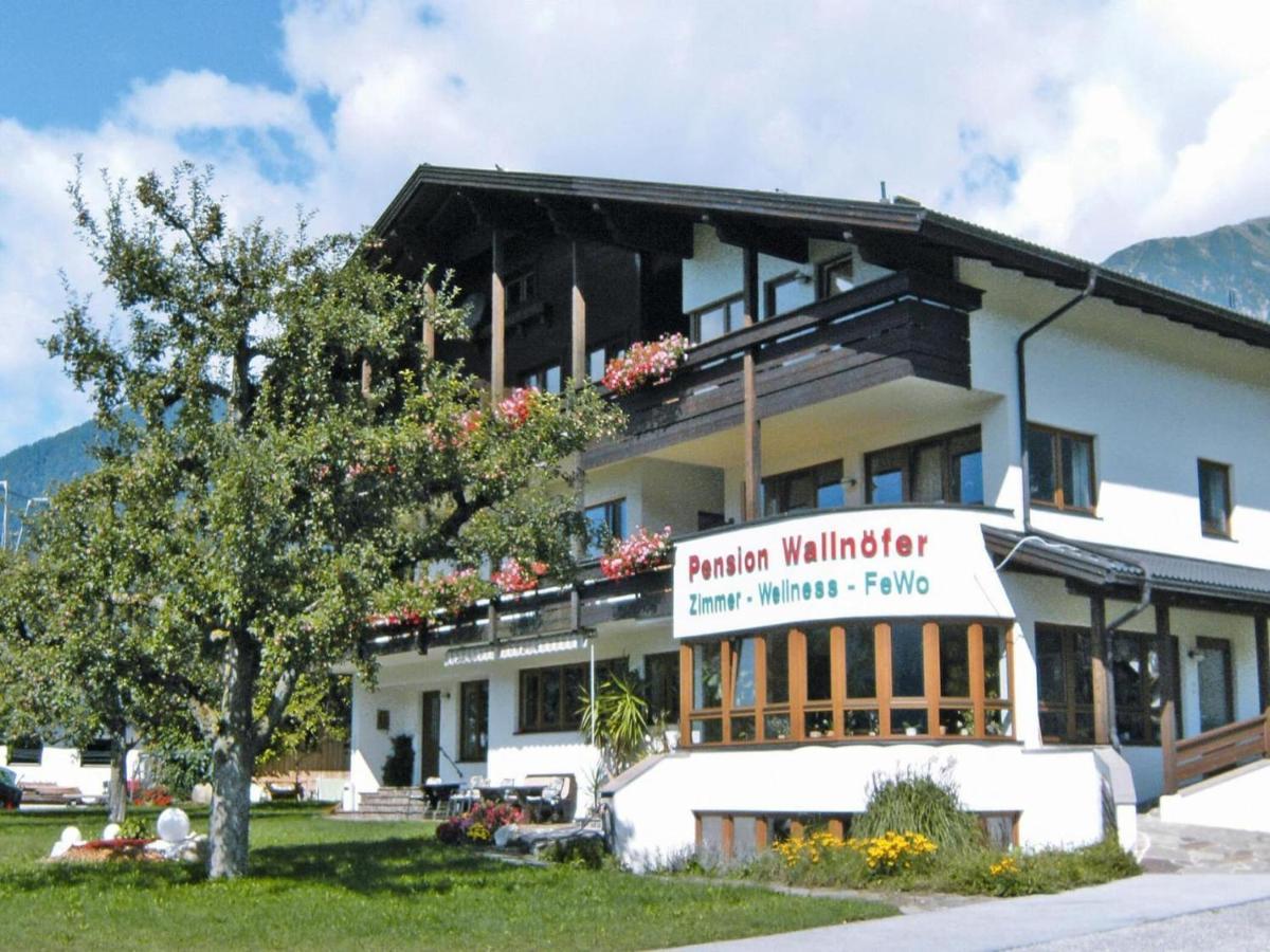 Apartments home Bergbauernhof Wallnöfer - B&B