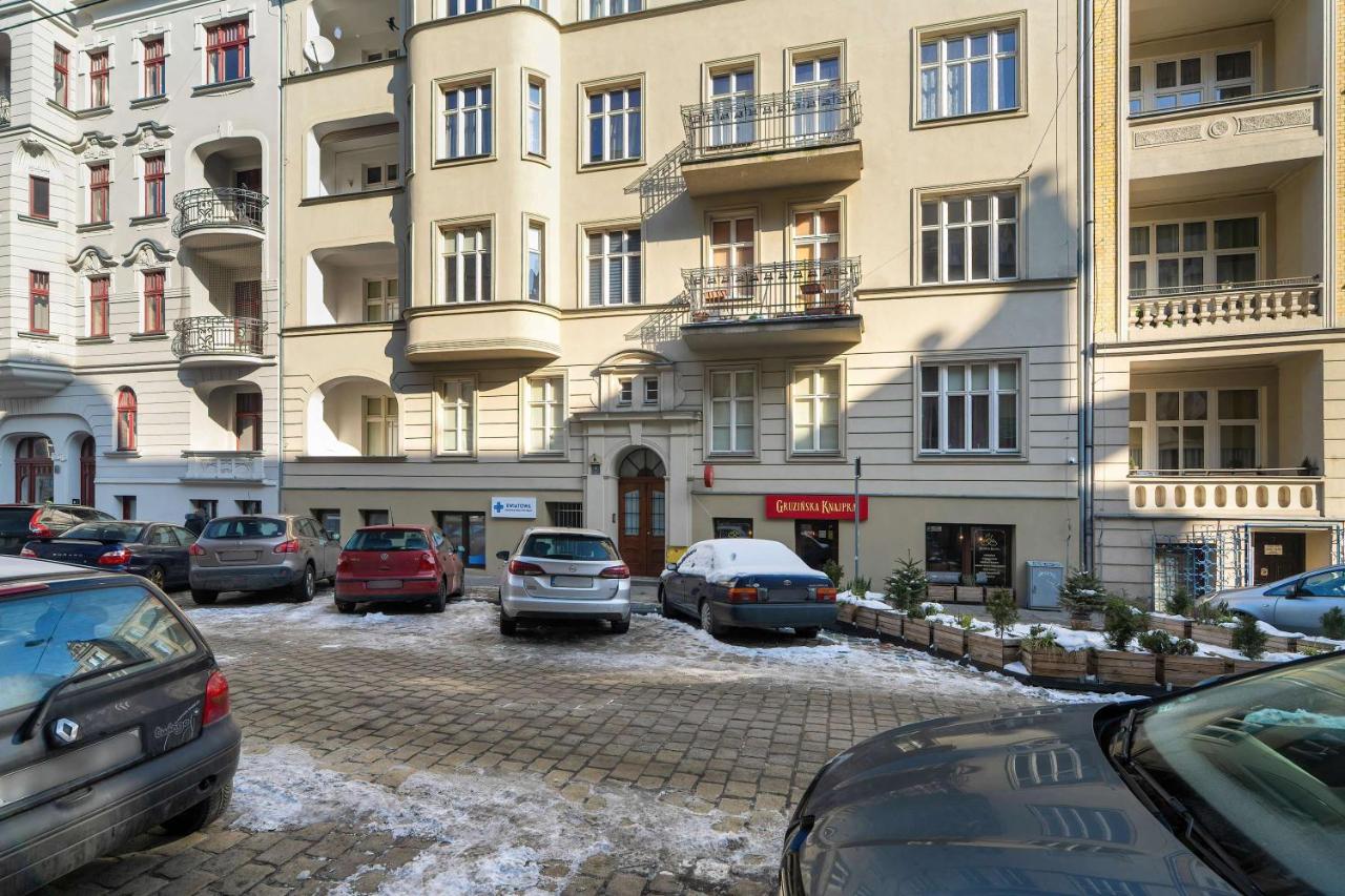 Modern Apartments Very Berry in the Centre of Poznań by Noclegi Renters - B&B Posnania