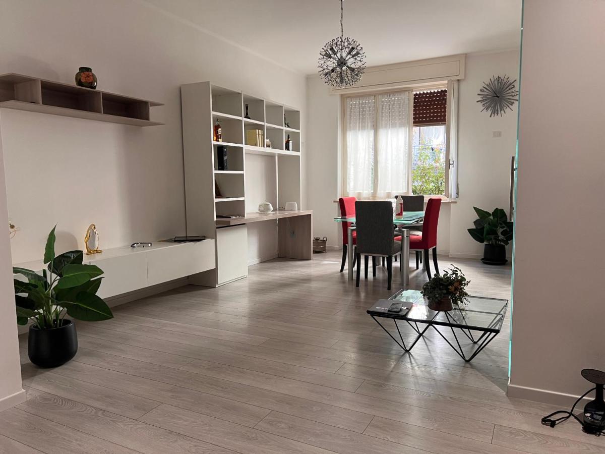 Suite Verdi - Apartament Centro Parma - B&B