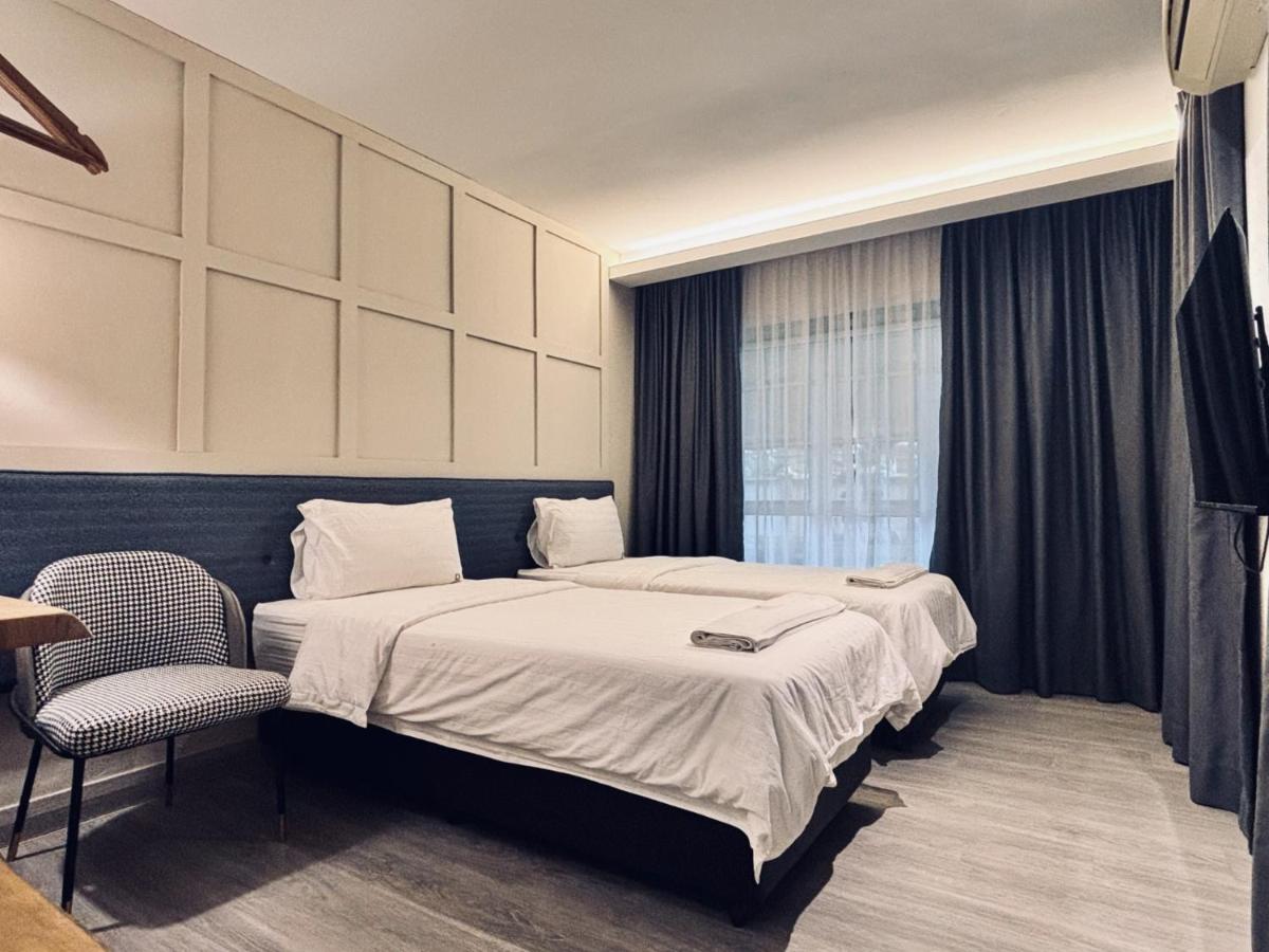 Standard Twin Room with Garden View