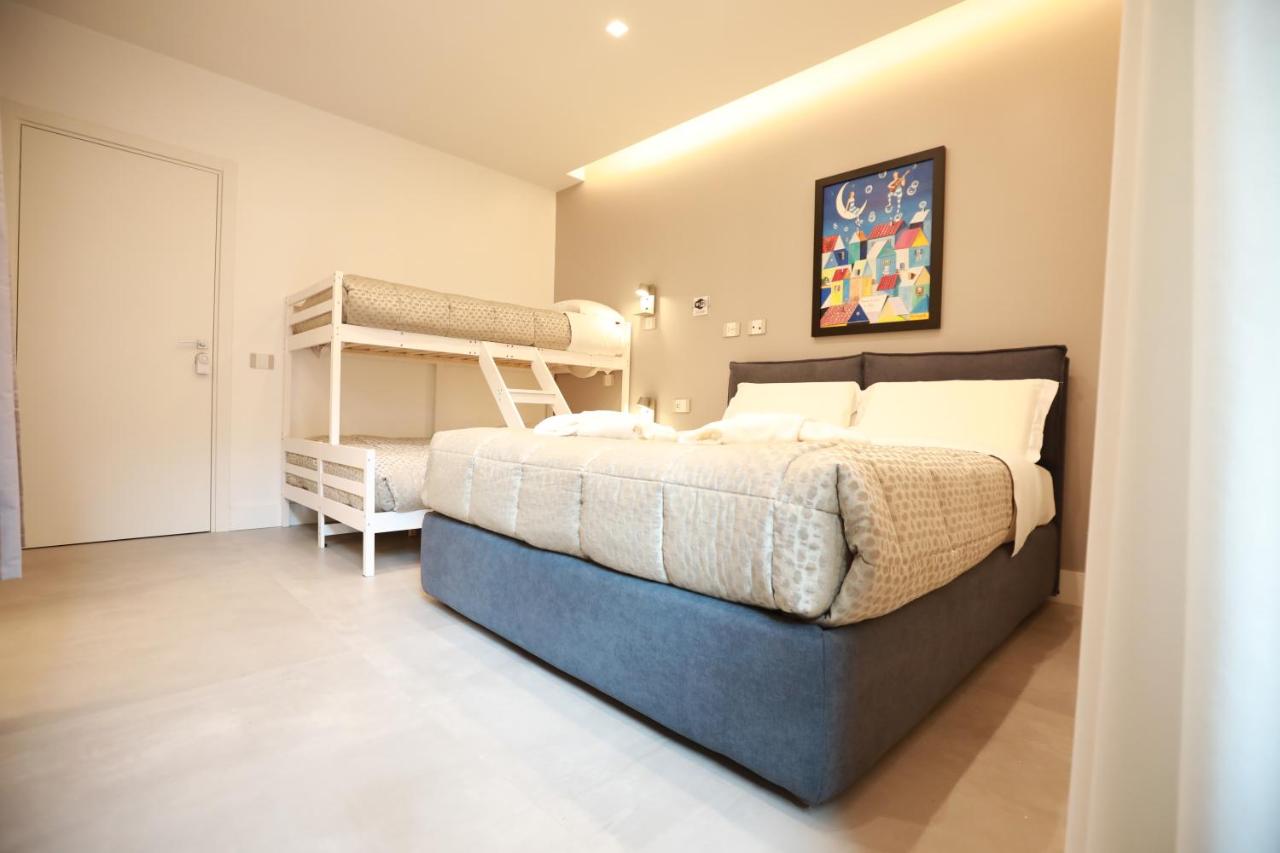 Deluxe Family Suite
